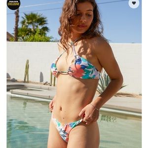 NWT 2 PC O’Neill Abbie Floral Bikini